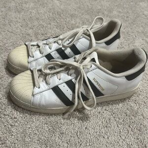 Adidas shell top superstars